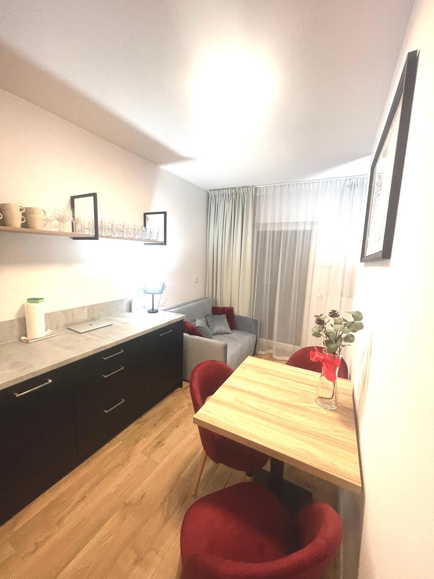 Apartment Premium Atal City Square-Free Parking Space In The Garage فروتسواف المظهر الخارجي الصورة